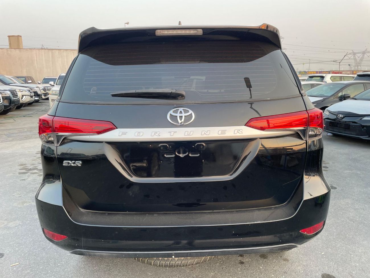 Toyota Fortuner EXR 2.7L (160 HP)