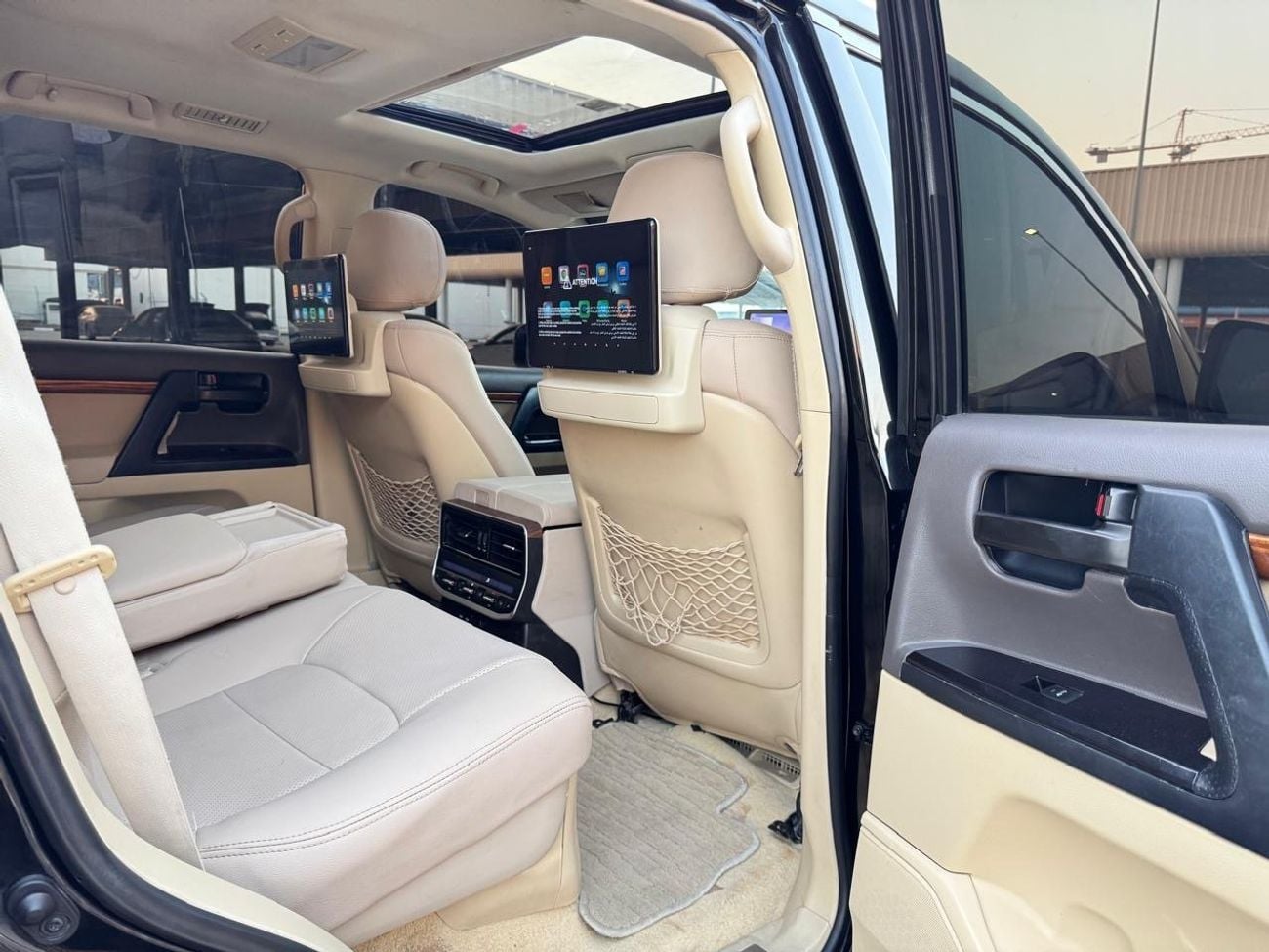 Toyota Land Cruiser GXR