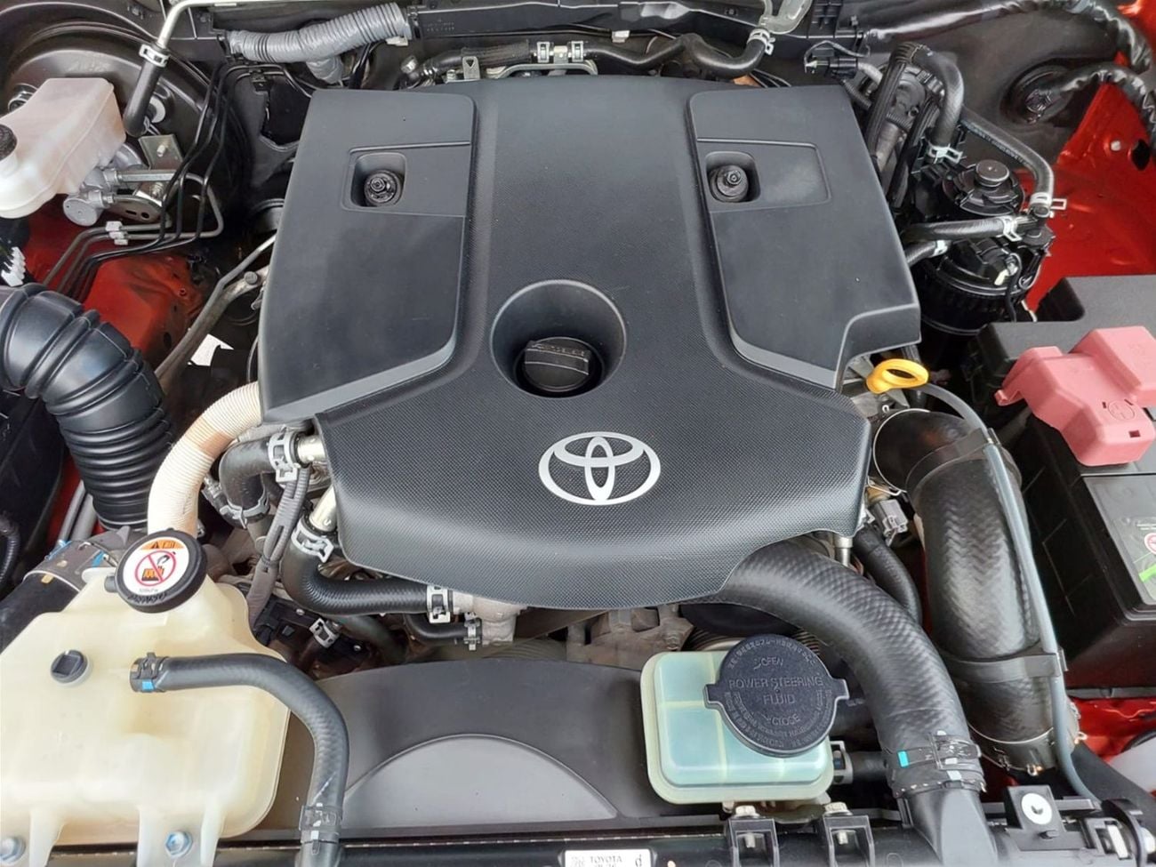 Toyota Hilux TOYOTA HILUX PICKUP RHD 2022 MODEL 2.8 L DIESEL AUTOMATIC(PM18048)