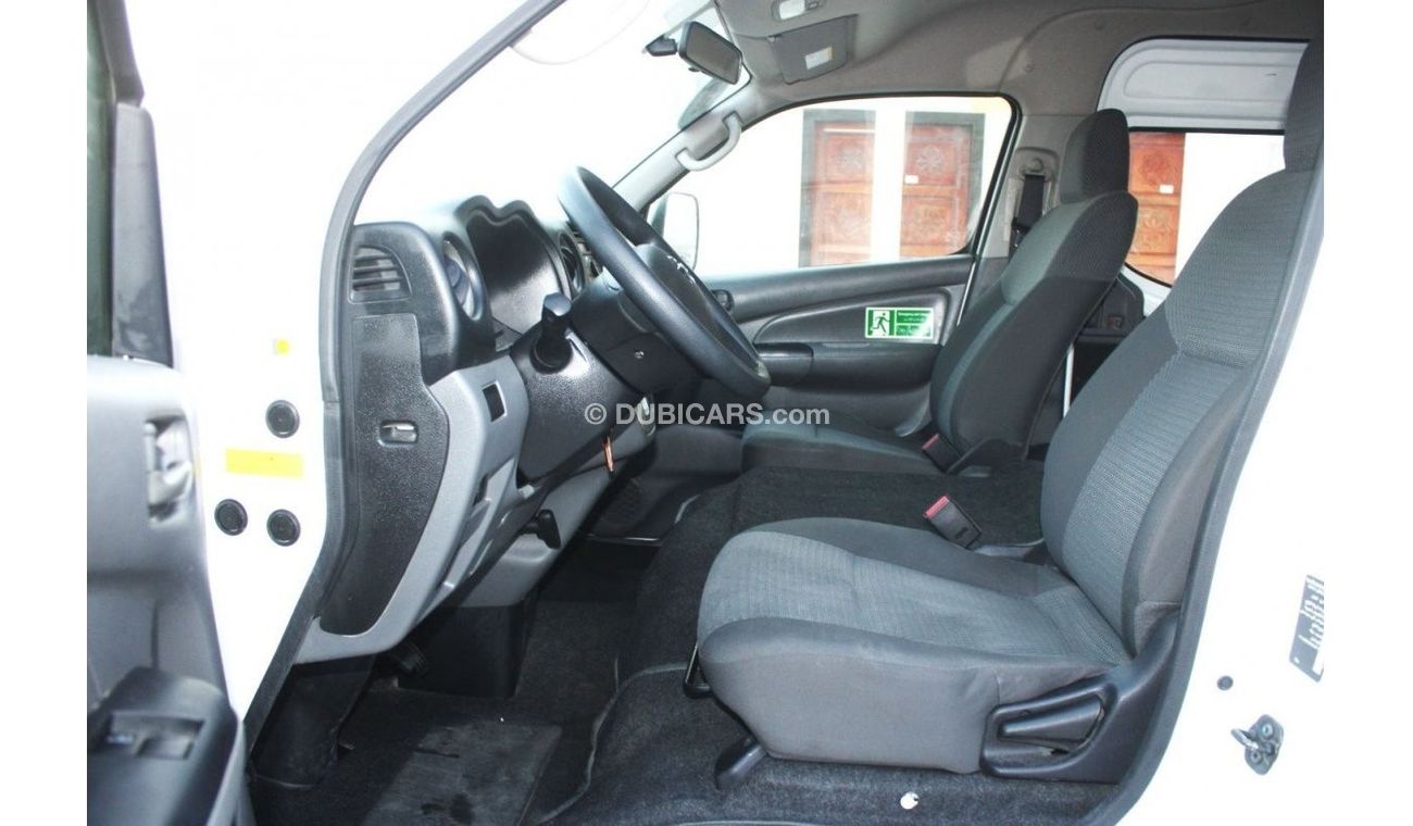 Nissan Urvan Window Van Wide Nissan Urvan Automatic 2020 GCC, in excellent condition