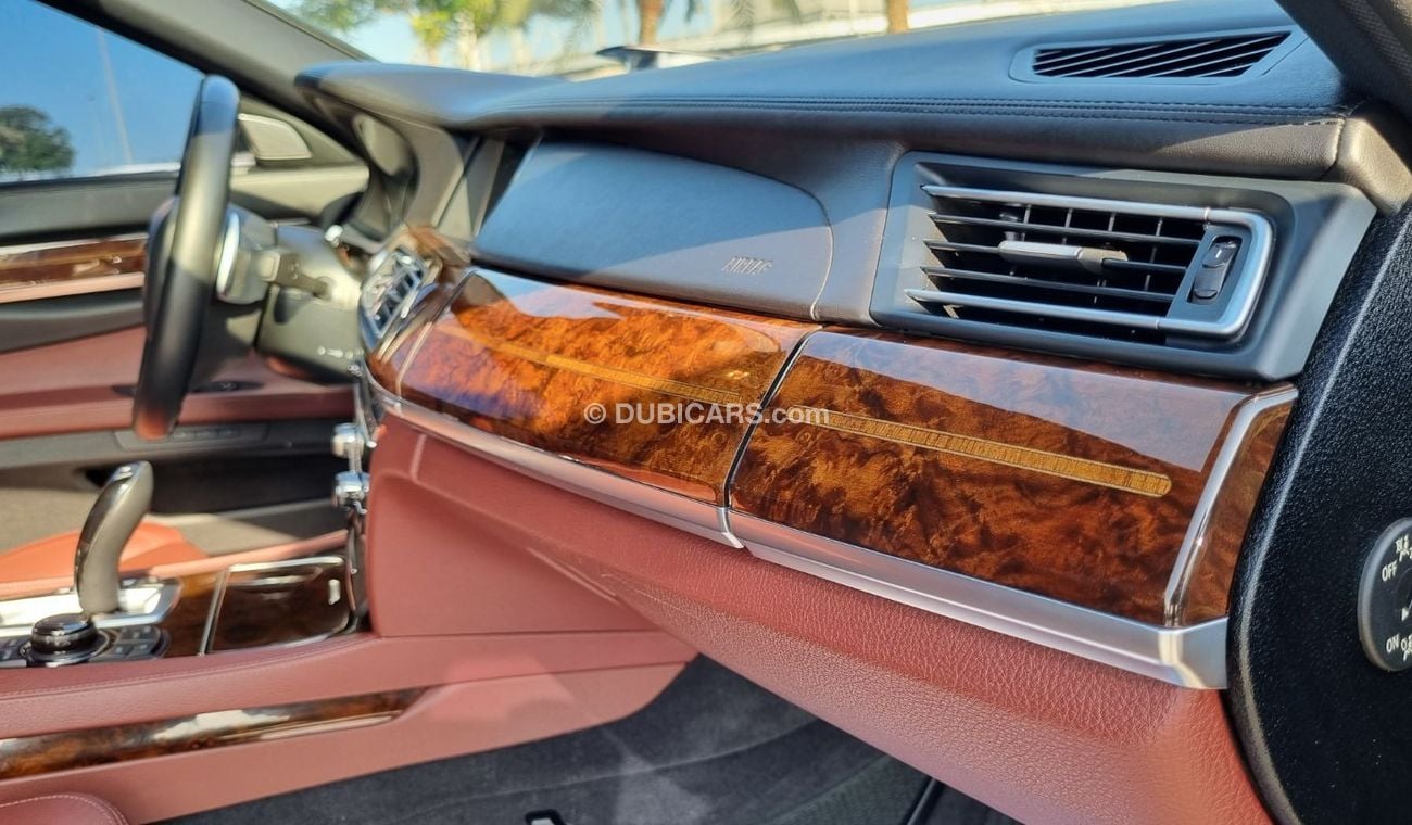 BMW 750Li Individual BMW 750LI GCC 2013 VIP EDITION IN PERFECT CONDITION FULL OPTION FOR 65K AED