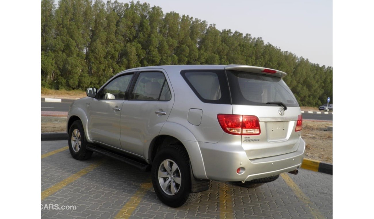 Toyota Fortuner 2008 4X2 Ref#209