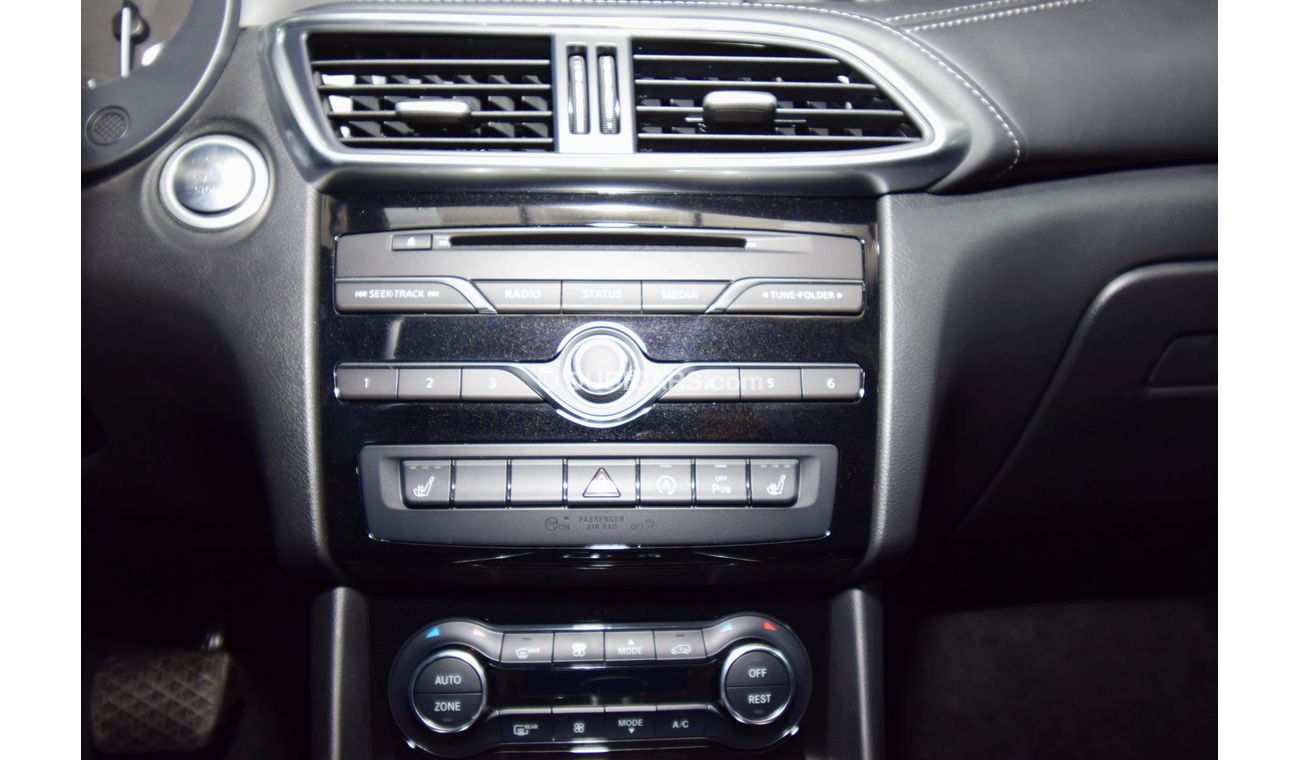 Infiniti QX30 2.0t Luxe 2018 Model GCC Specs with 3 Years Warranty or 100,000KM!!