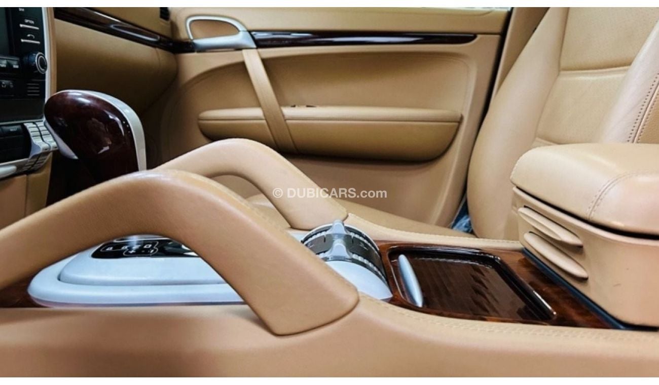 بورش كايان GCC .. FSH .. S .. Perfect Condition .. V8 .. Panoramic Roof .