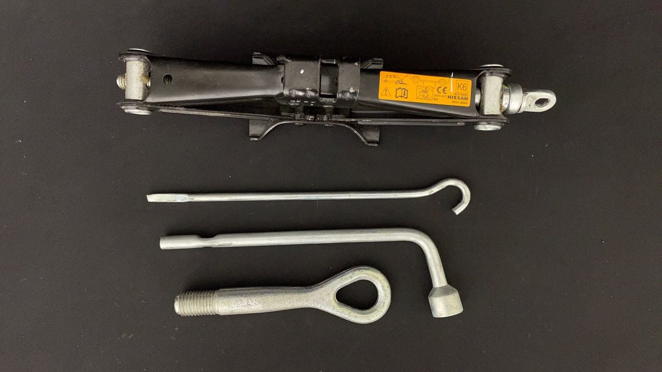 نيسان صني S 1.5 | بدون دفعة مقدمة | اختبار القيادة في المنزل