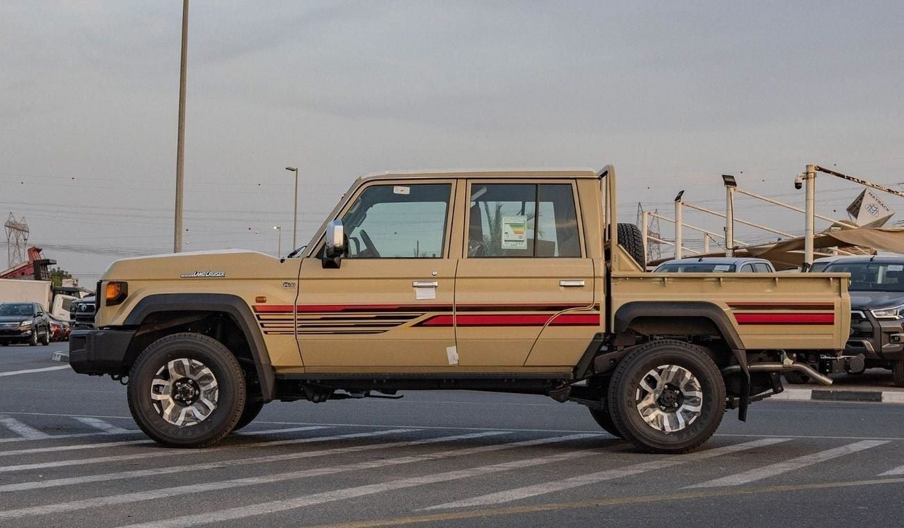 تويوتا لاند كروزر بيك آب 2025 Toyota Land Cruiser LC79 4.0 Double Cab AT Petrol Full Option