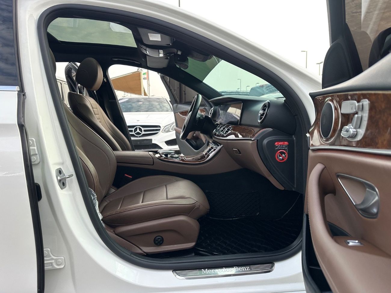 مرسيدس بنز E300