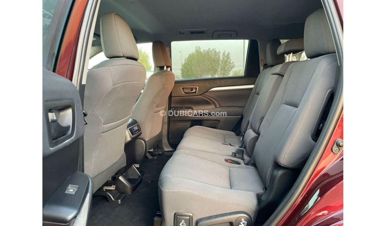 Toyota Highlander *Offer*2019 Toyota Highlander LE 2.7L V4 / Export only