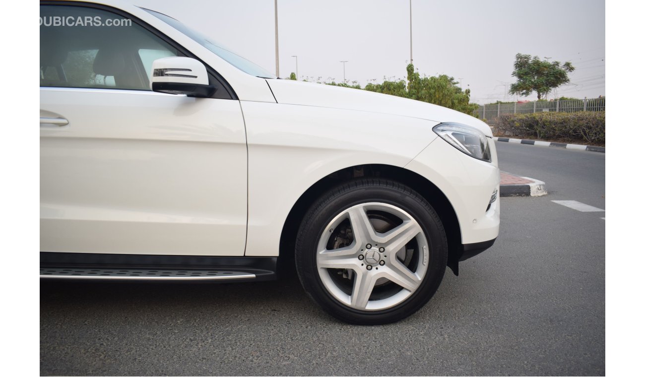 مرسيدس بنز ML 400 Mercedes ML400 - 2015 - GCC Specs - FSH - Under Warranty - Low Mileage -Immaculate Condition