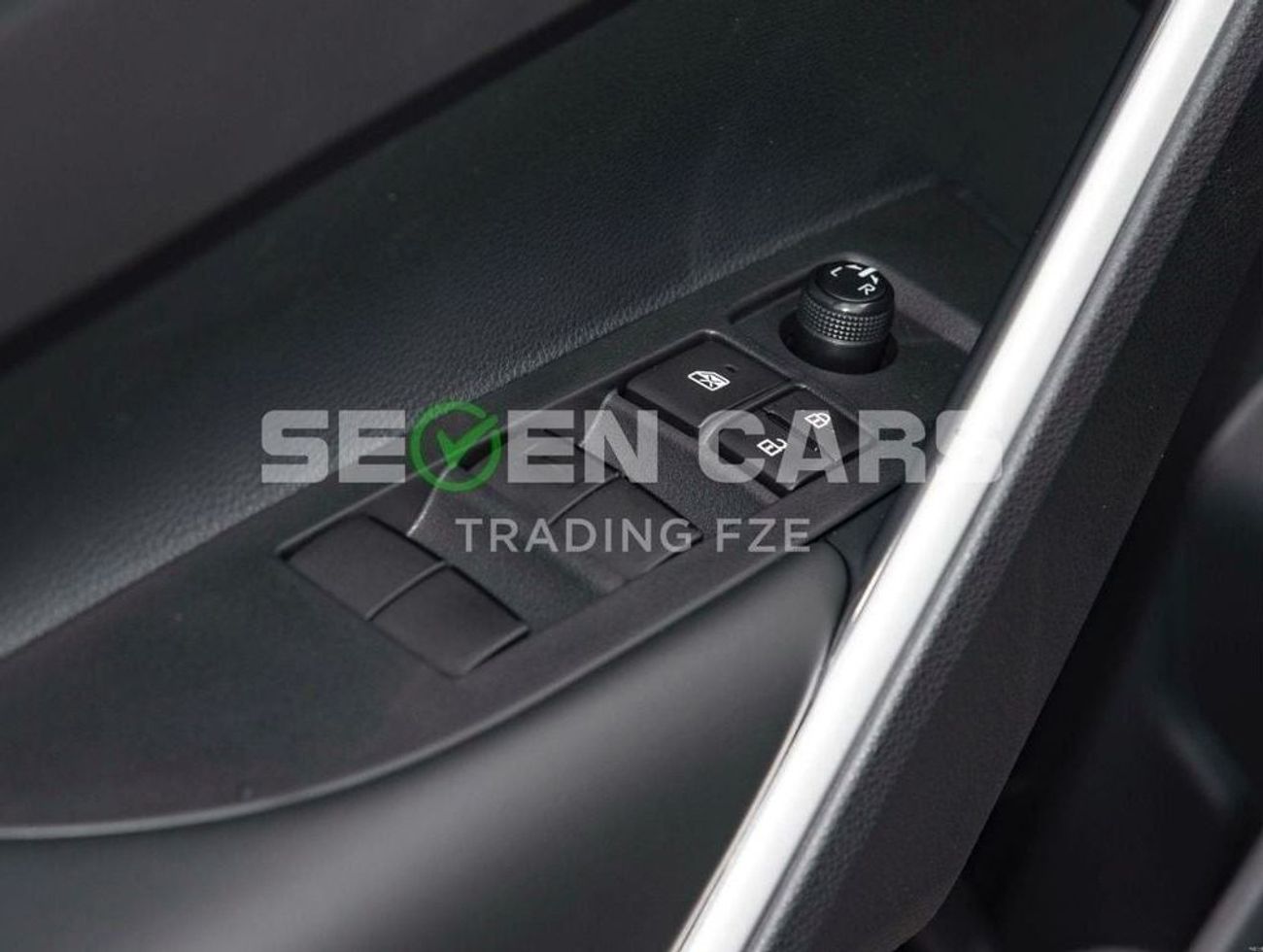 Toyota Frontlander 2.0L HYBRID, MID OPTION, SUNROOF, CRUISE CONTROL , MONITOR, MODEL 2024