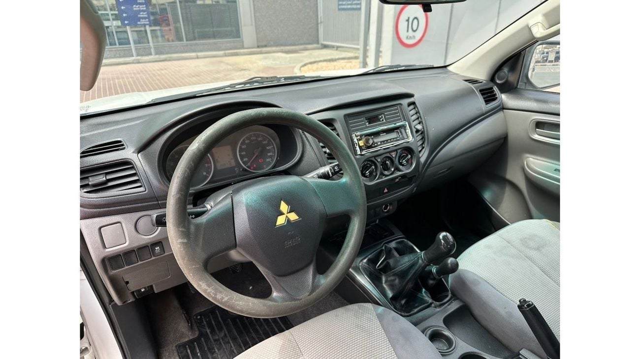 Mitsubishi L200 GLS GCC 4W