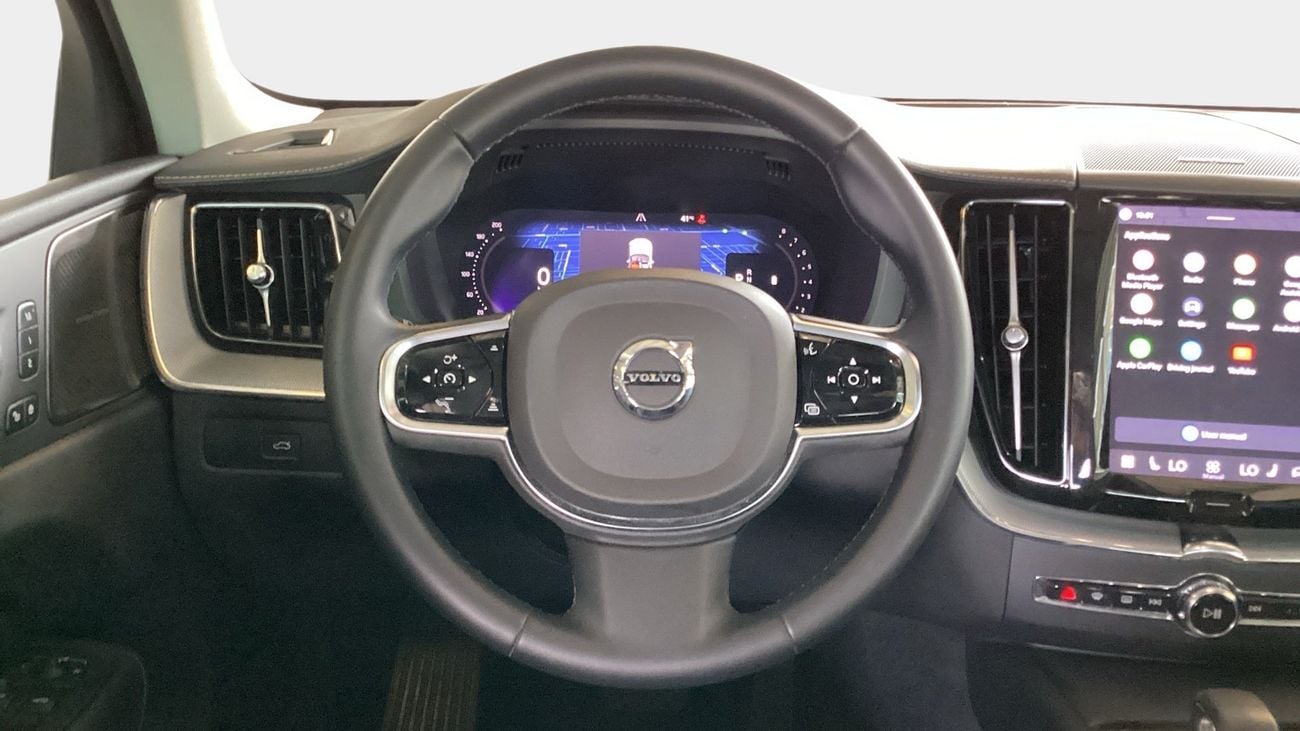 فولفو XC 60 2.0 B5 P MHEV ULTIMATE DARK 4WD AUTO | شامل الضمان | 0 ﺪﻔﻋﺓ ﺃﻮﻟﻯ