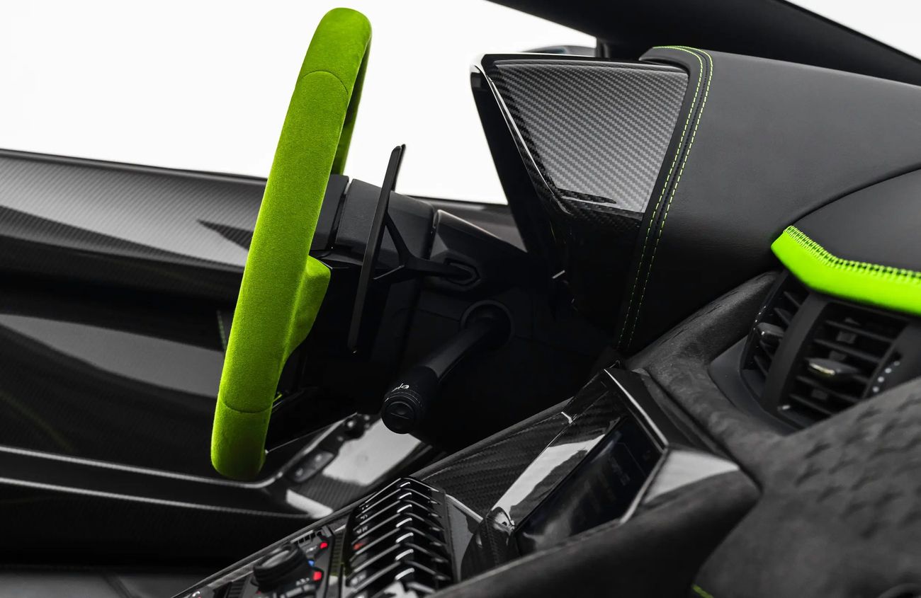 Lamborghini Aventador 6.5L V-12 Naturally Aspirated Engine | Warranty