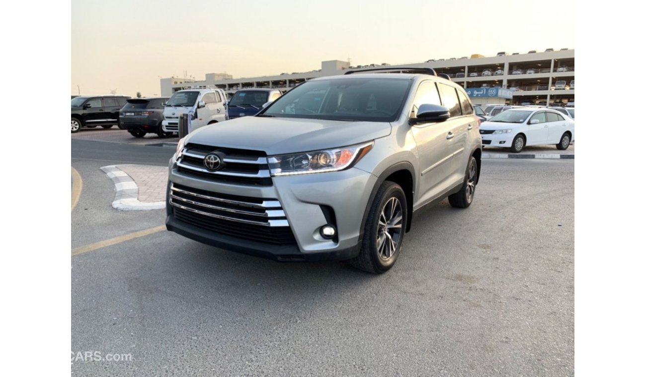 Toyota Highlander 2019 LE 4x4 RUN AND DRIVE USA IMPORTED