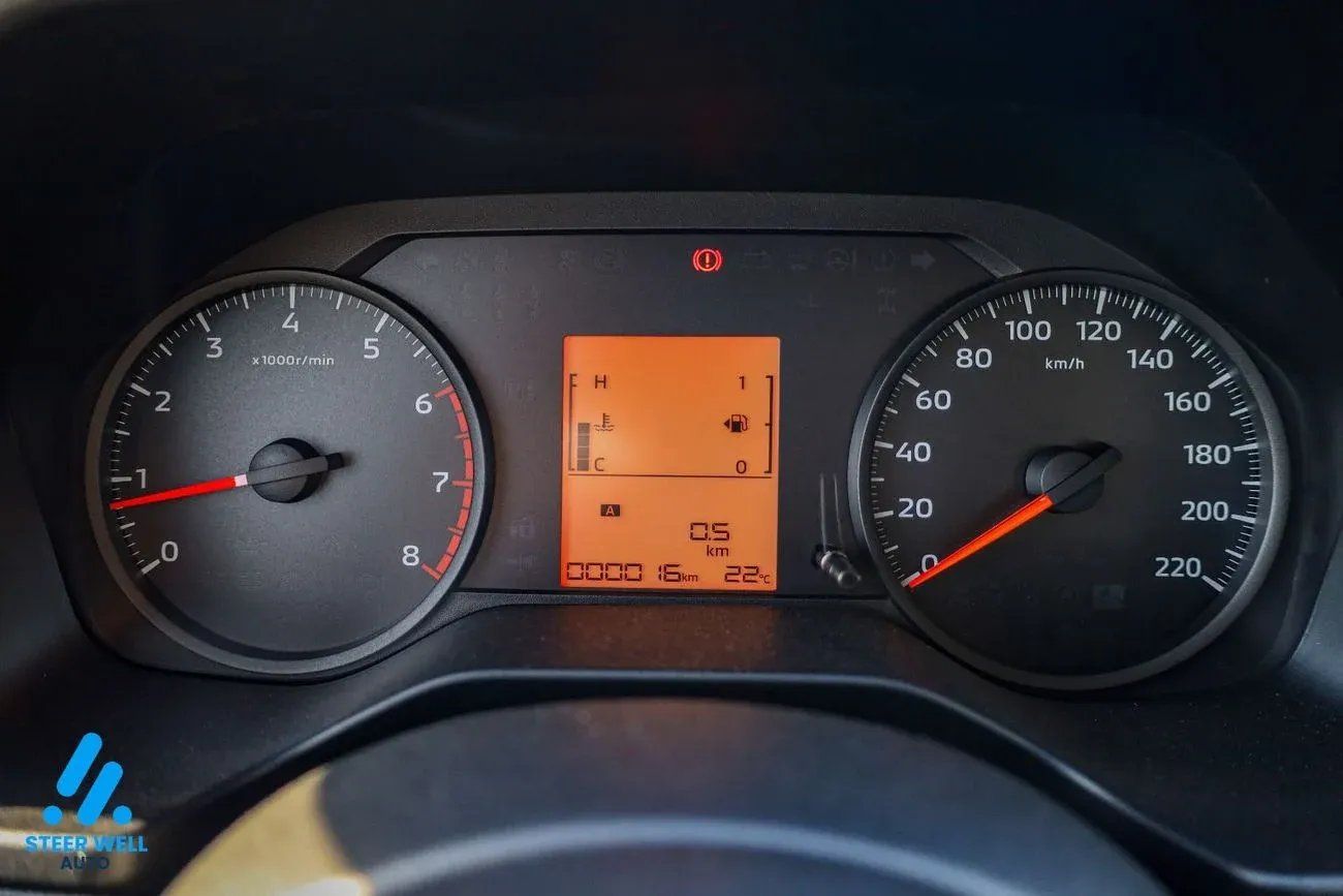 Mitsubishi L200 GLS 2026  2.4L Petrol 4x4 Manual | Chrome Edition