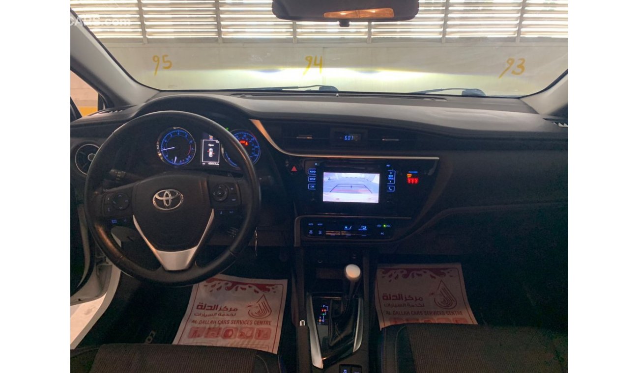 Toyota Corolla SE 1.8