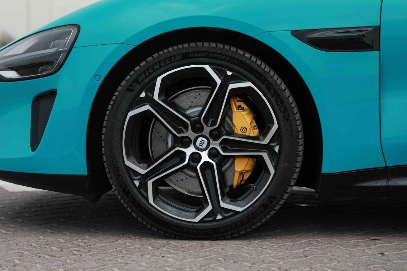 Xiaomi SU7 2025 XIAOMI SU7 MAX - BLUE inside GREY | Export Price