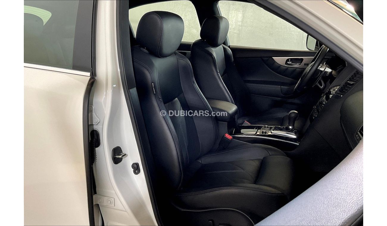 Infiniti QX70 Sport Luxury