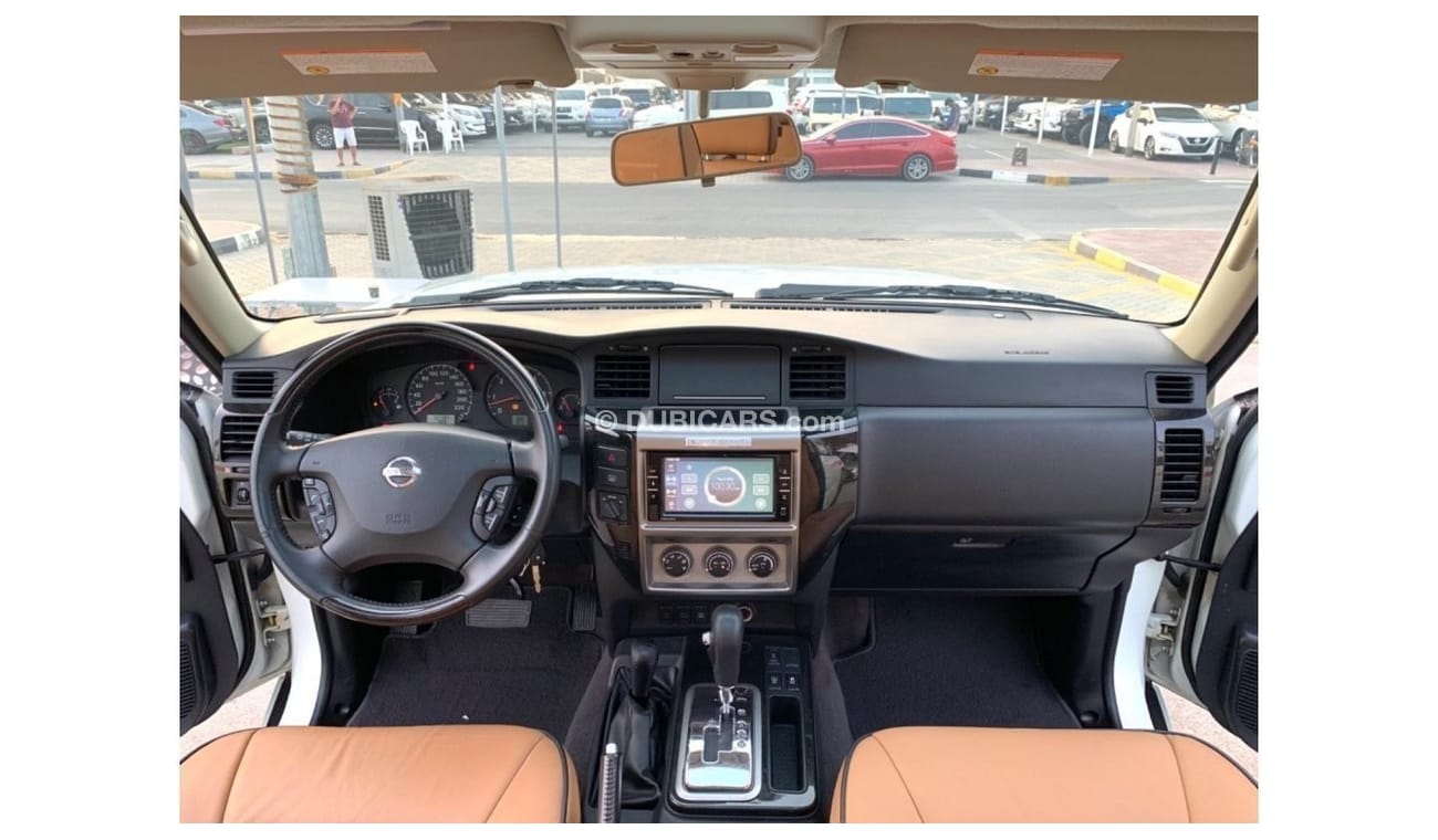 Nissan Patrol Super Safari