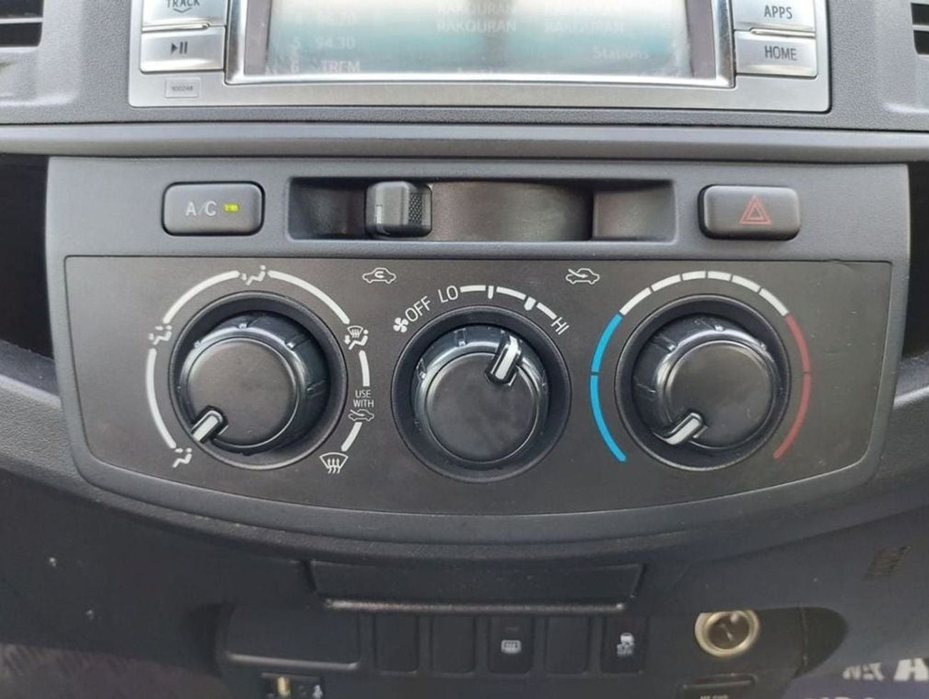 تويوتا هيلوكس TOYOTA HILUX PICK UP RHD 2015 MODEL 3L DIESEL MANUAL(PM05922)