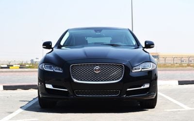 Jaguar XJ Supercharged Portfolio JAGUAR XJL Supercharged V8 5.0L 2016 NO ACCEDINTS NO PAINT CLEAN TITLE best p