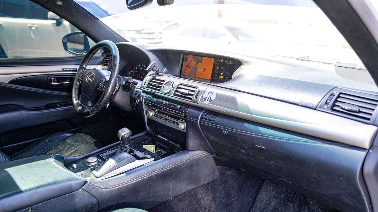 Lexus LS460