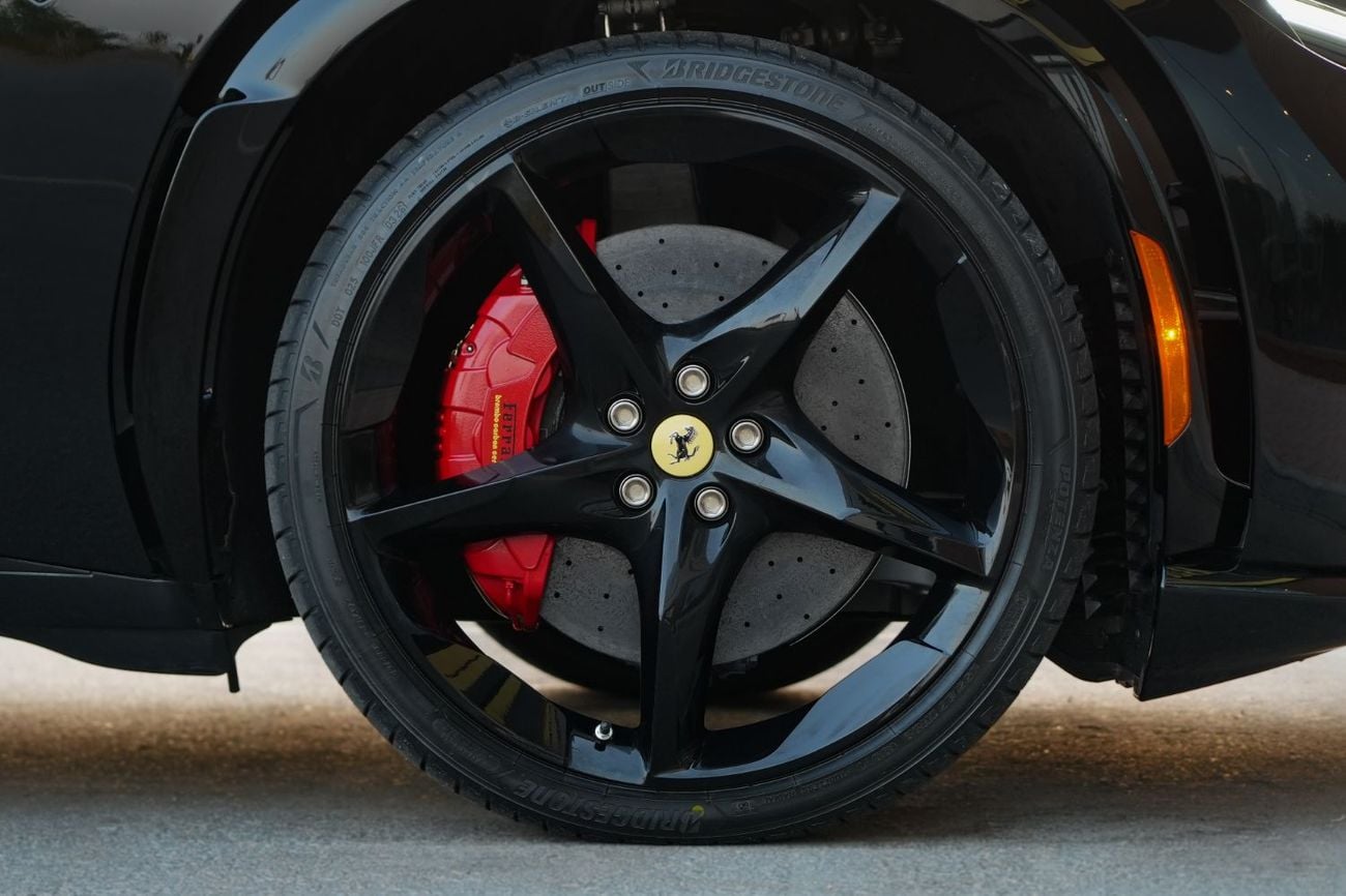 Ferrari Purosangue STANDARD