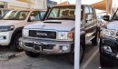 Toyota Land Cruiser Pick Up V8 Diesel FULL OPTION MANUAL TRANSMISSION