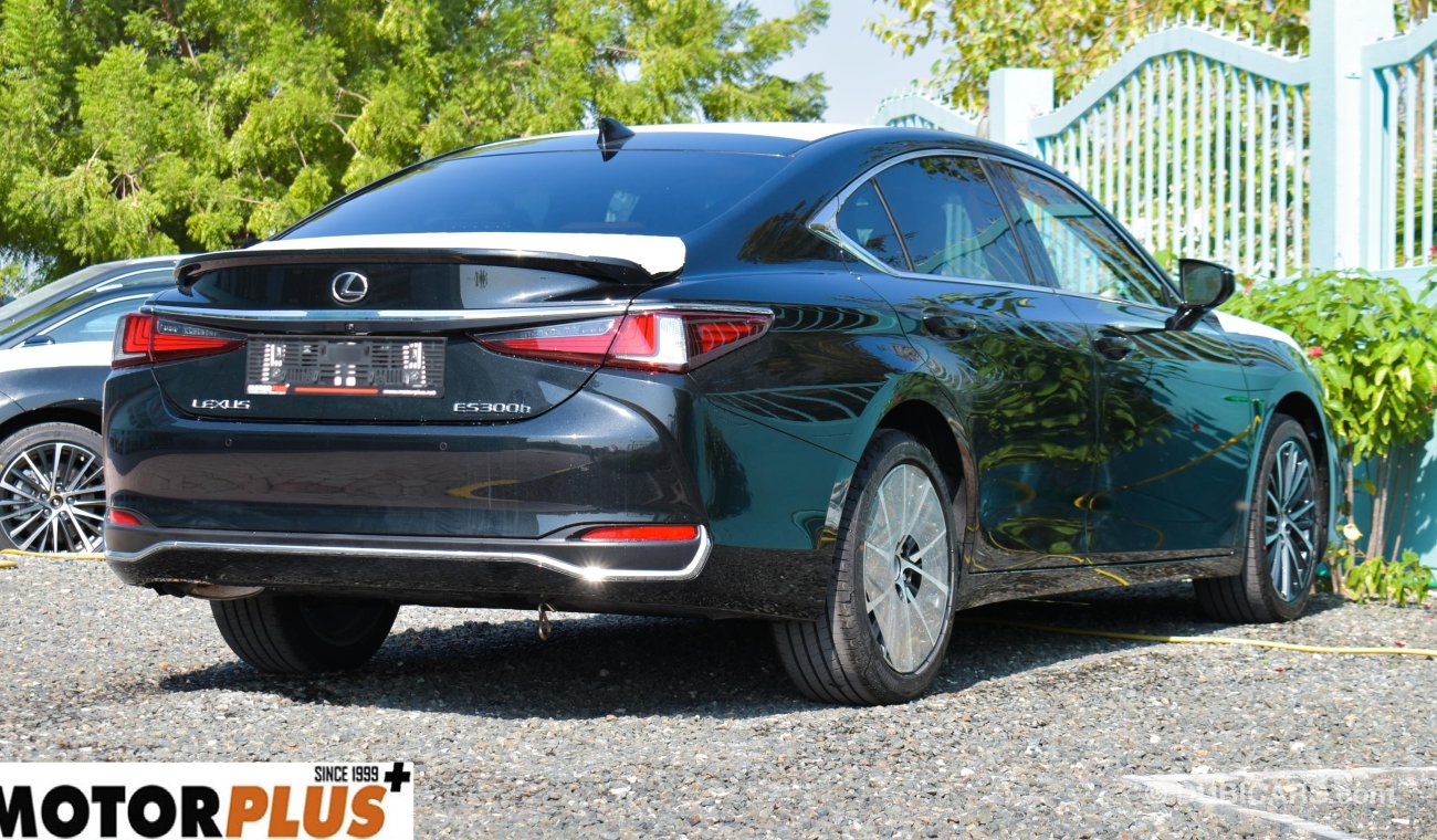 Lexus ES 300 h radar, seat heater, big screen, export only 2024 Euro specs