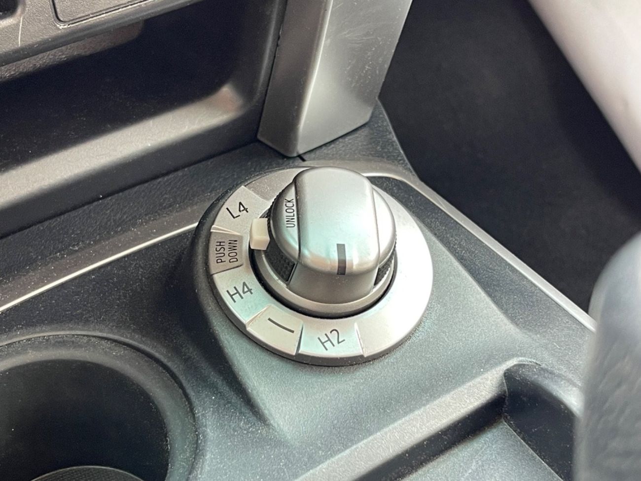 Toyota 4Runner 2017 TOYOTA 4RUNNER SR5 4x4 7SEATER IMPORTED FROM USA