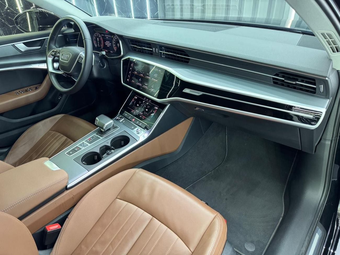 Audi A6 40 TFSI (190 HP)