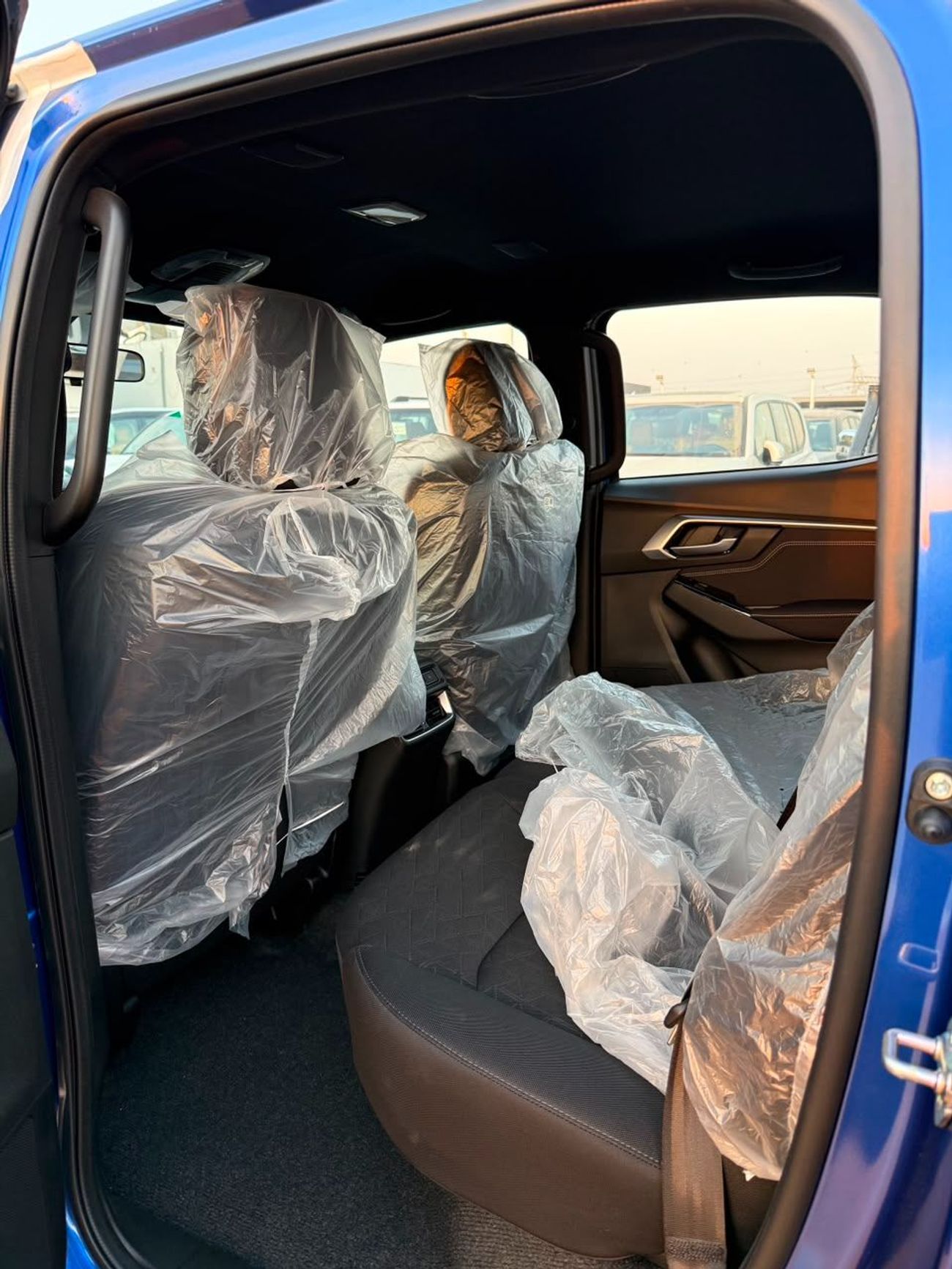 إيسوزو D ماكس ISUZU DMaX - 3.0L - CREW CaB - 4WD - LS - 2027 - BLUE