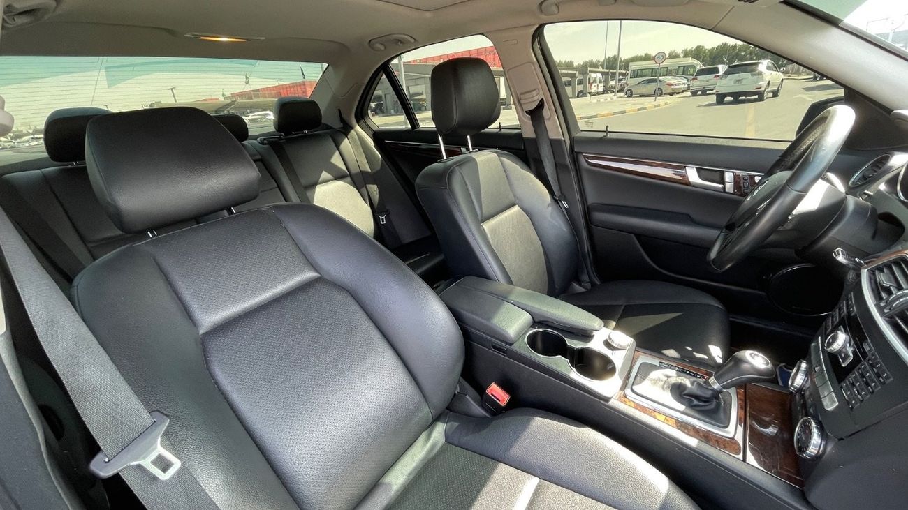 Mercedes-Benz C 300 Avantgarde Sport 3.0L