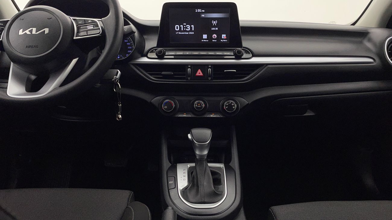 كيا سيراتو LX 1.6 | بدون دفعة مقدمة | اختبار القيادة في المنزل