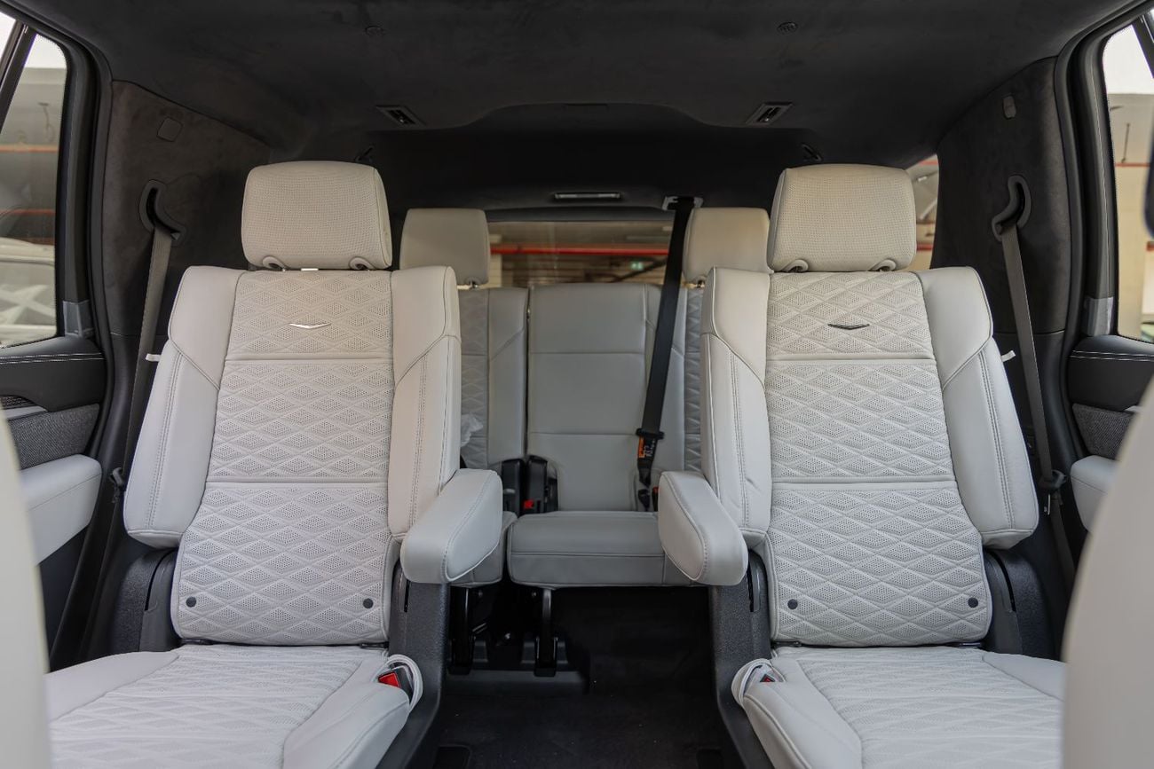 Cadillac Escalade Escalade-V 6.2L Cadillac Escalade V-Series - 2025 - GCC Specs