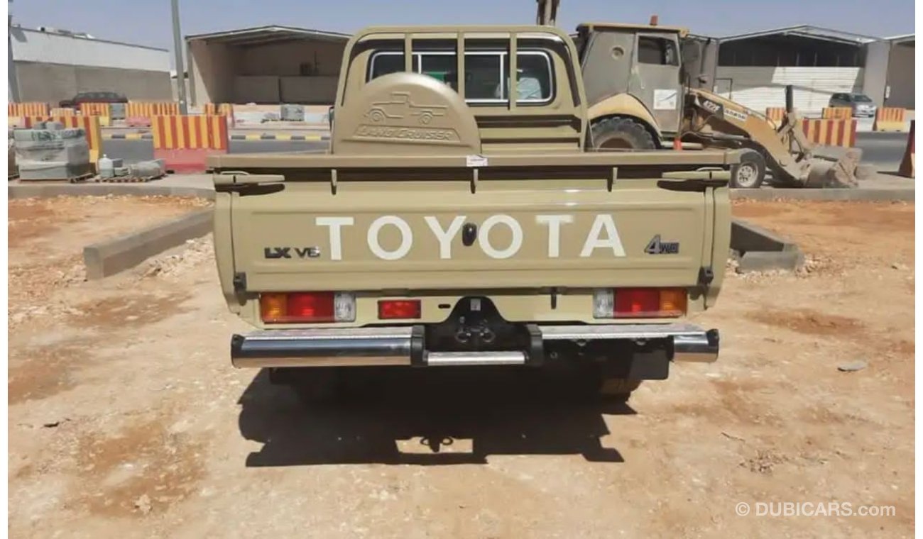 Toyota Land Cruiser Pick Up 22YM LC79 LX 4.0L SC 70th anniversary