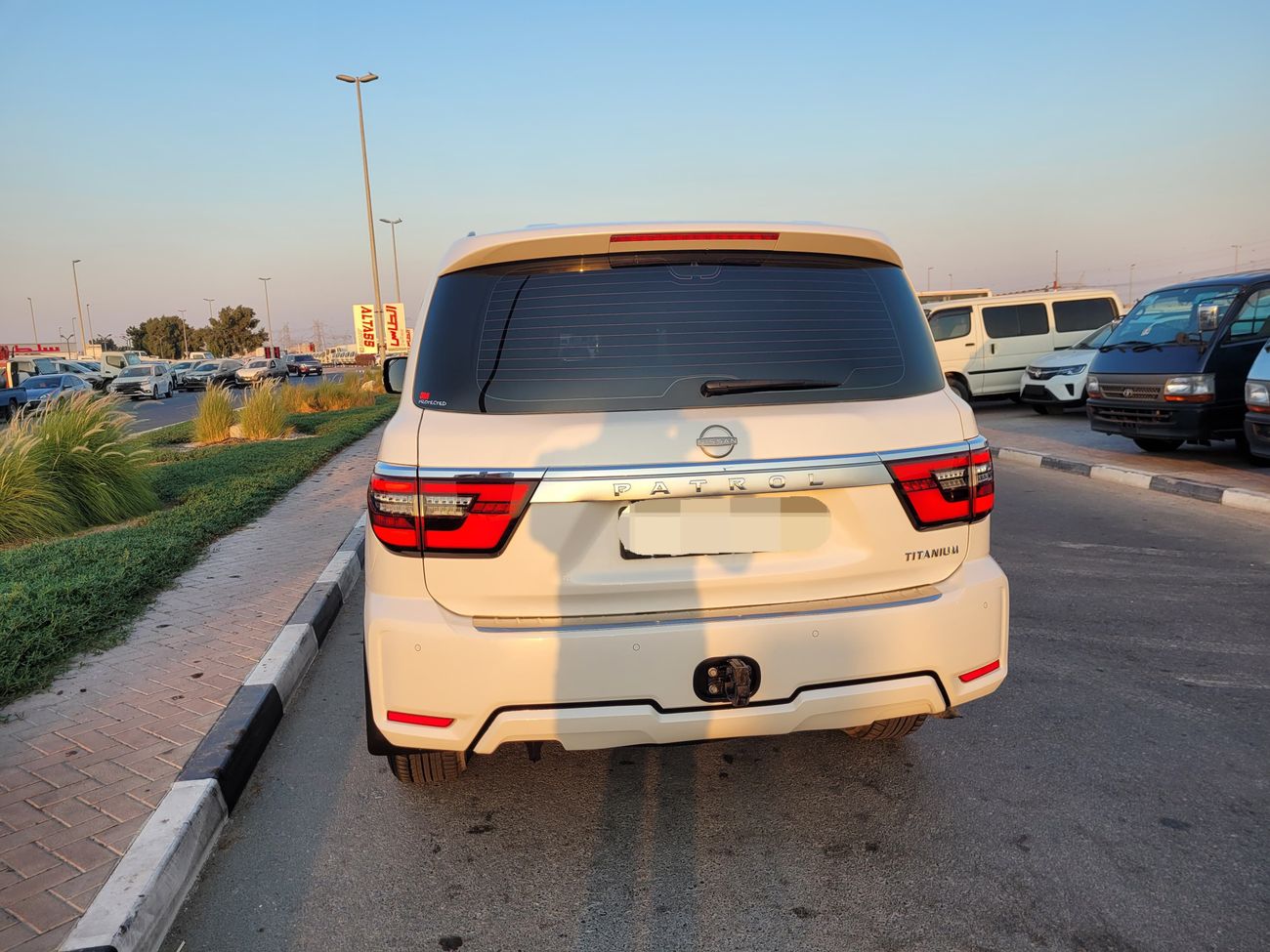 نيسان باترول TITANIUM FULL OPTION