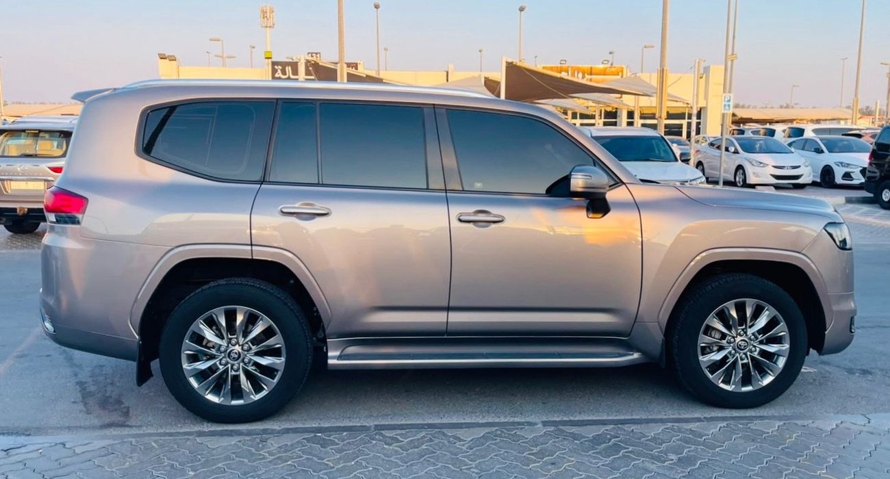 Toyota Land Cruiser GXR