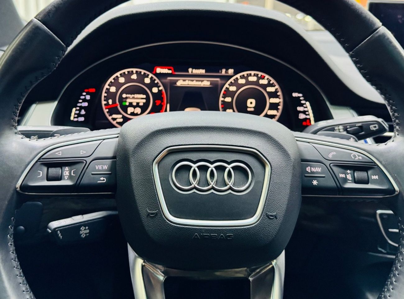 أودي Q7 45 TFSI quattro 3.0L
