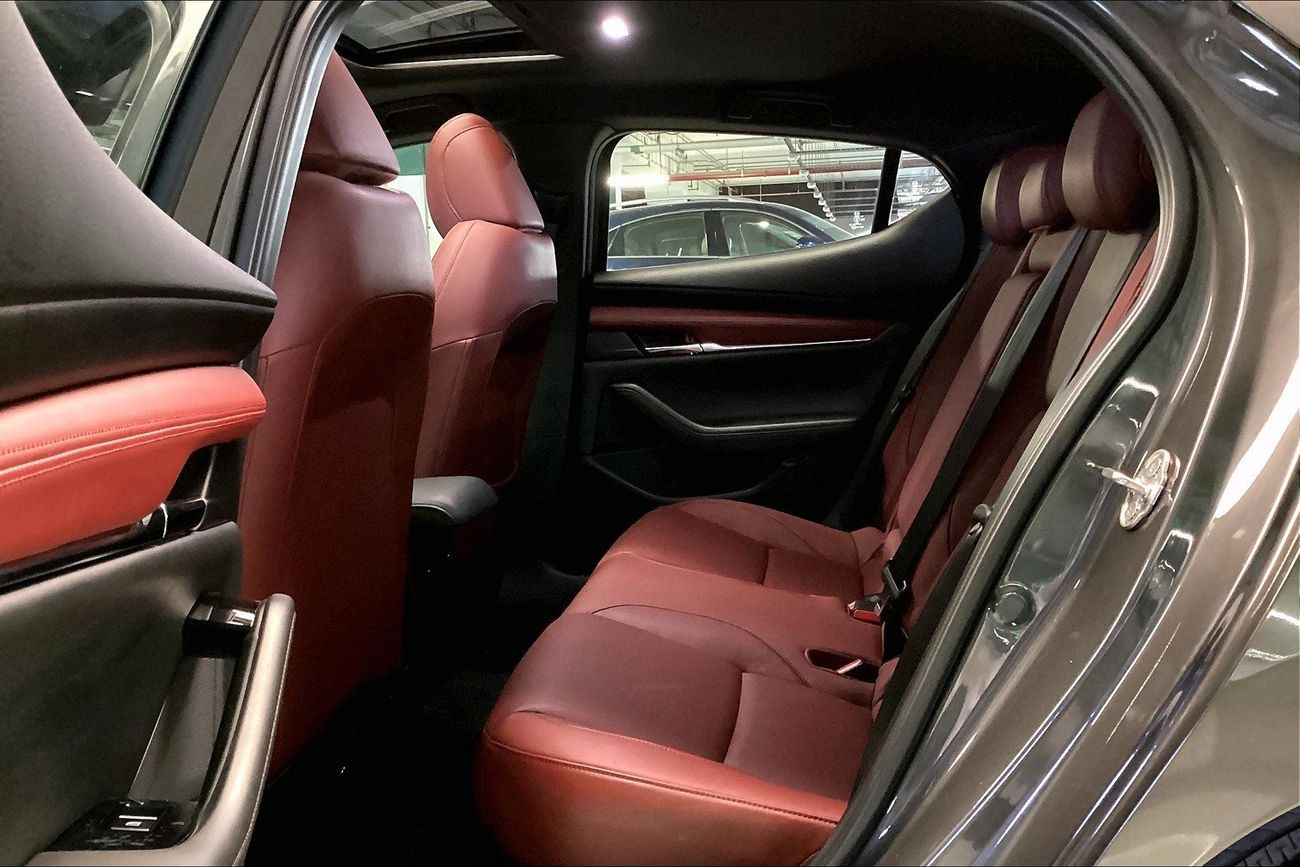 تويوتا يارس SE / E | شامل الضمان | 0 ﺪﻔﻋﺓ ﺃﻮﻟﻯ