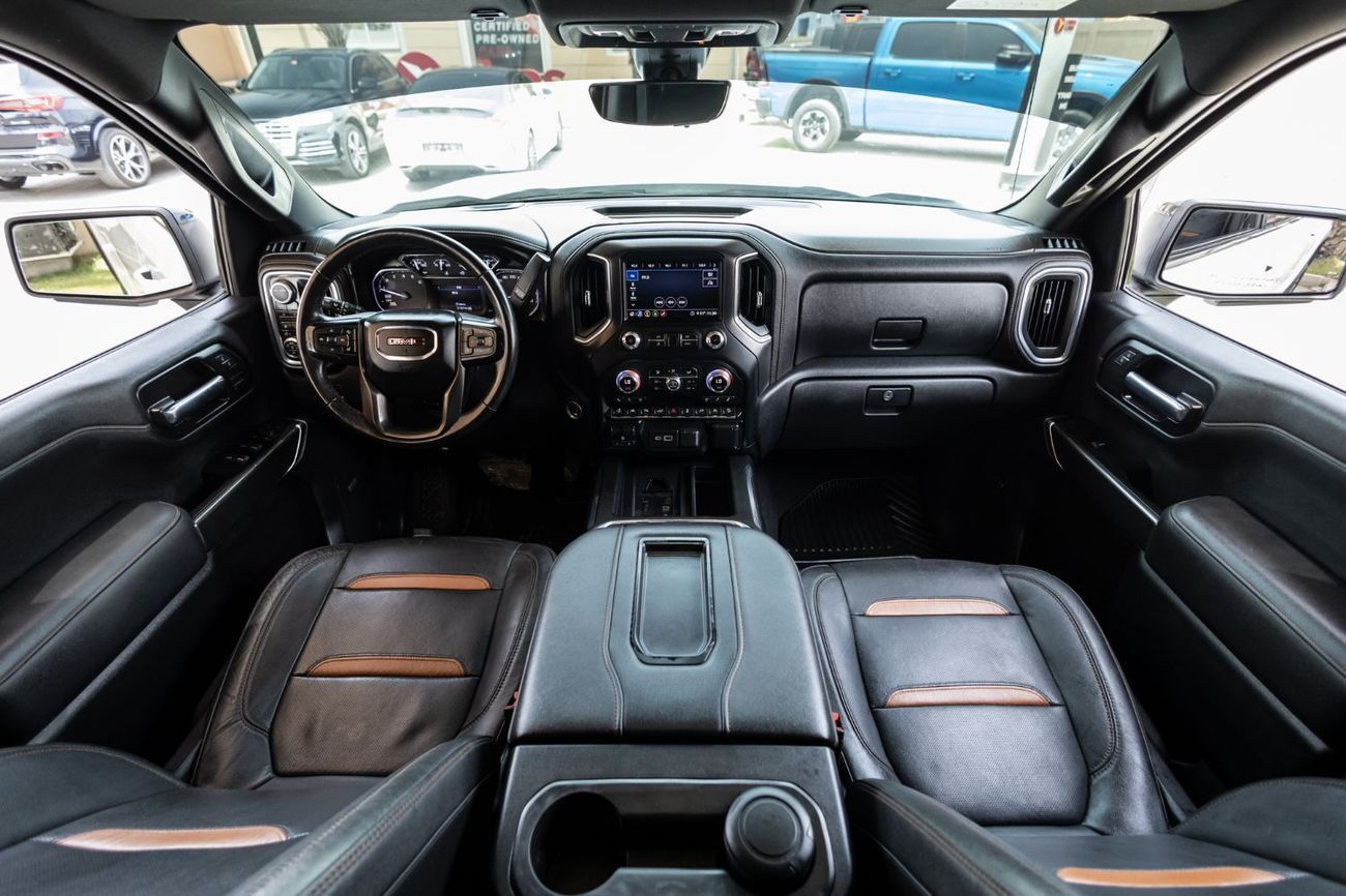 GMC Sierra 5.3L V8 AT4 Crew Cab (AWD)