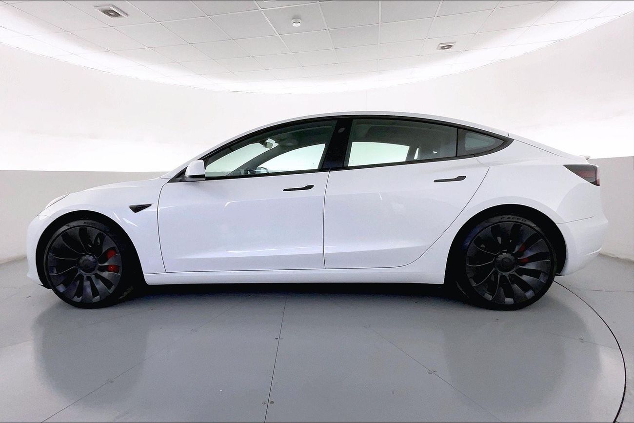 Toyota Corolla Cross XL| 1 year free warranty | Exclusive Eid offer