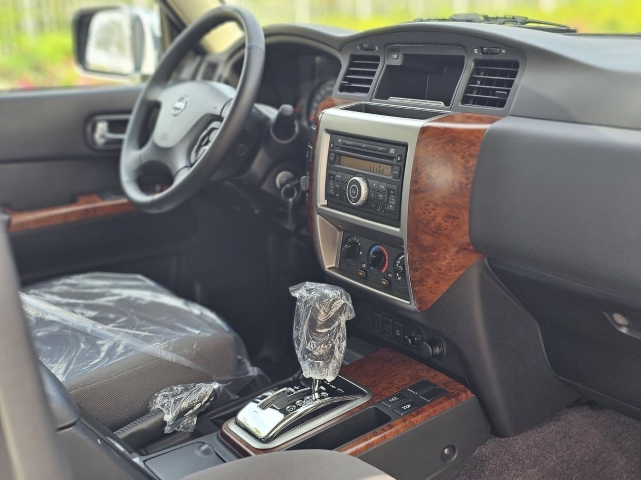 Nissan Patrol Safari Safari 4.8L M/T