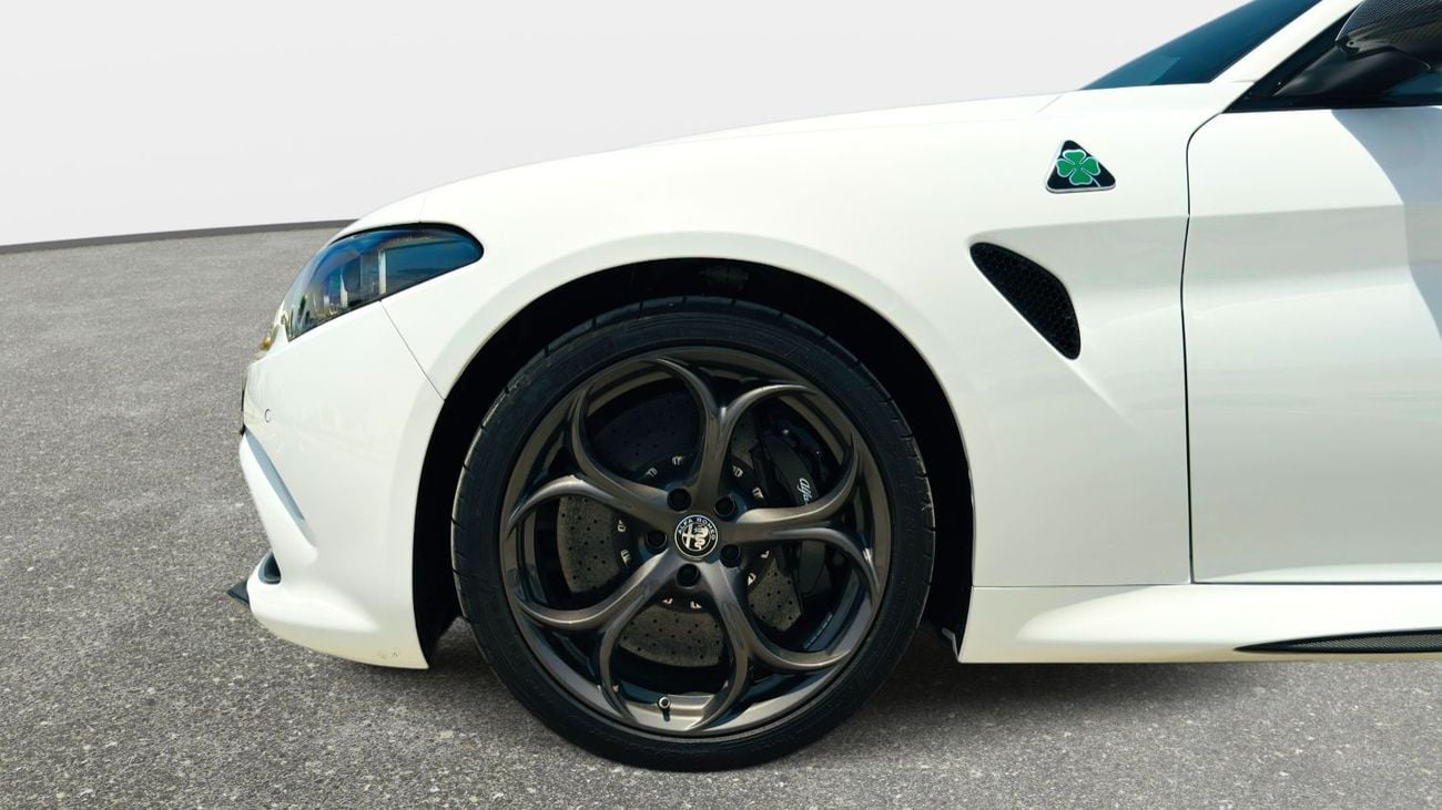 Alfa Romeo Giulia SuperSport (510 HP) | 1 of 275 | Brand New | 2025 | GCC Specs | Gargash Warranty and Service