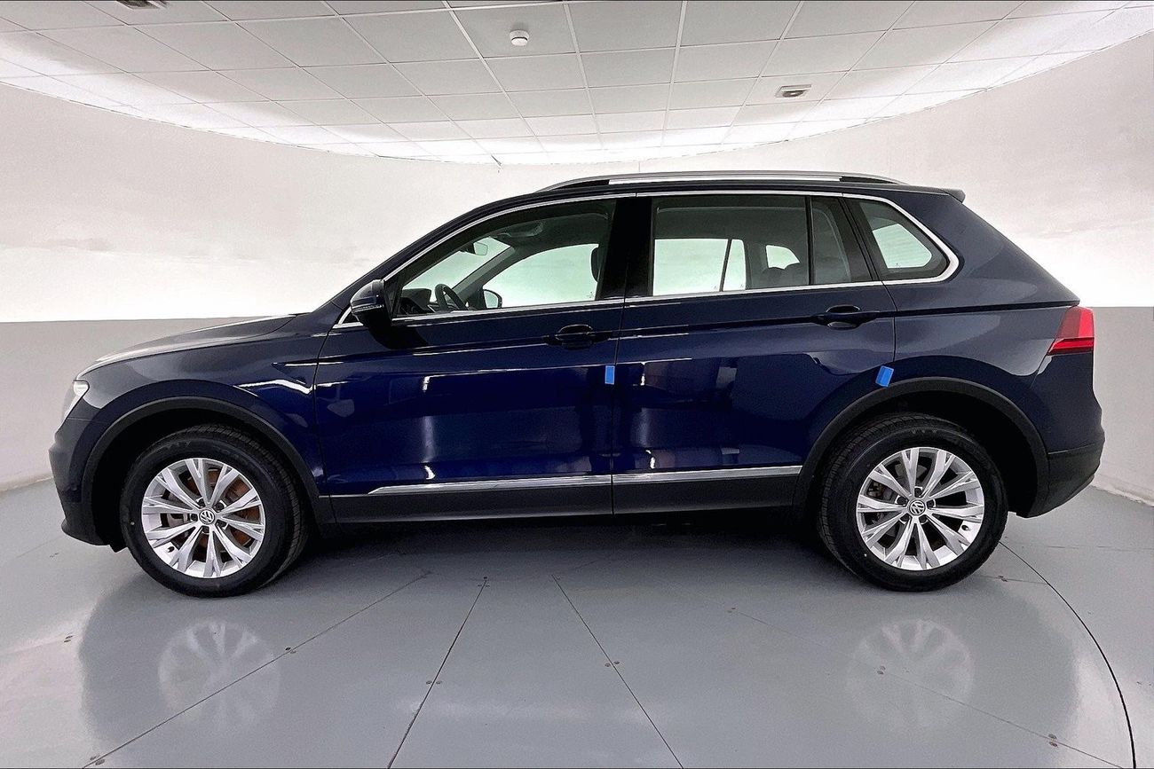 Kia Carens EX| 1 year free warranty | Exclusive Eid offer