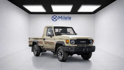 Toyota Land Cruiser Pickup 70 LX SC