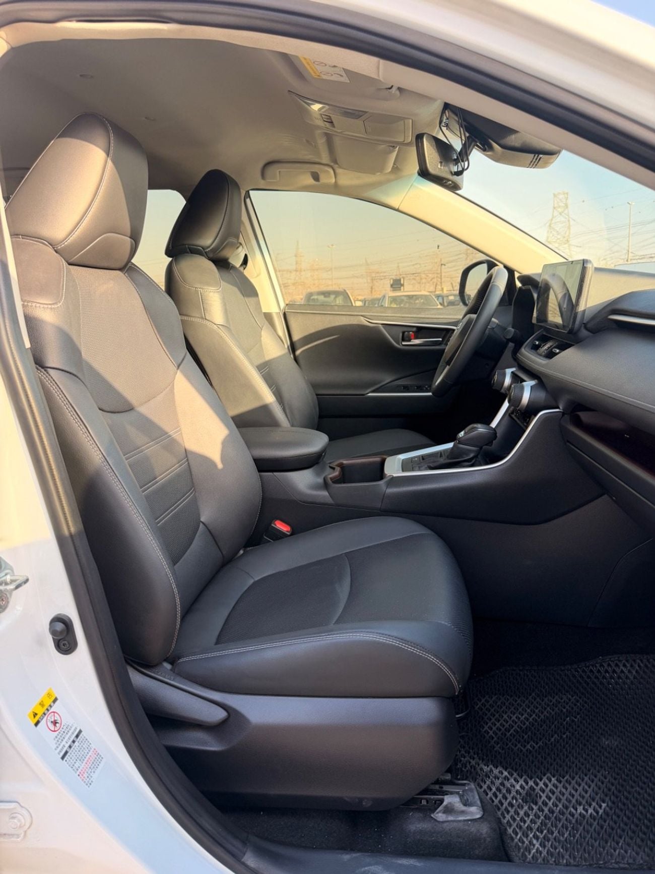 تويوتا راف ٤ Hybrid 2.0L Japan 360 Camera, full option 2024