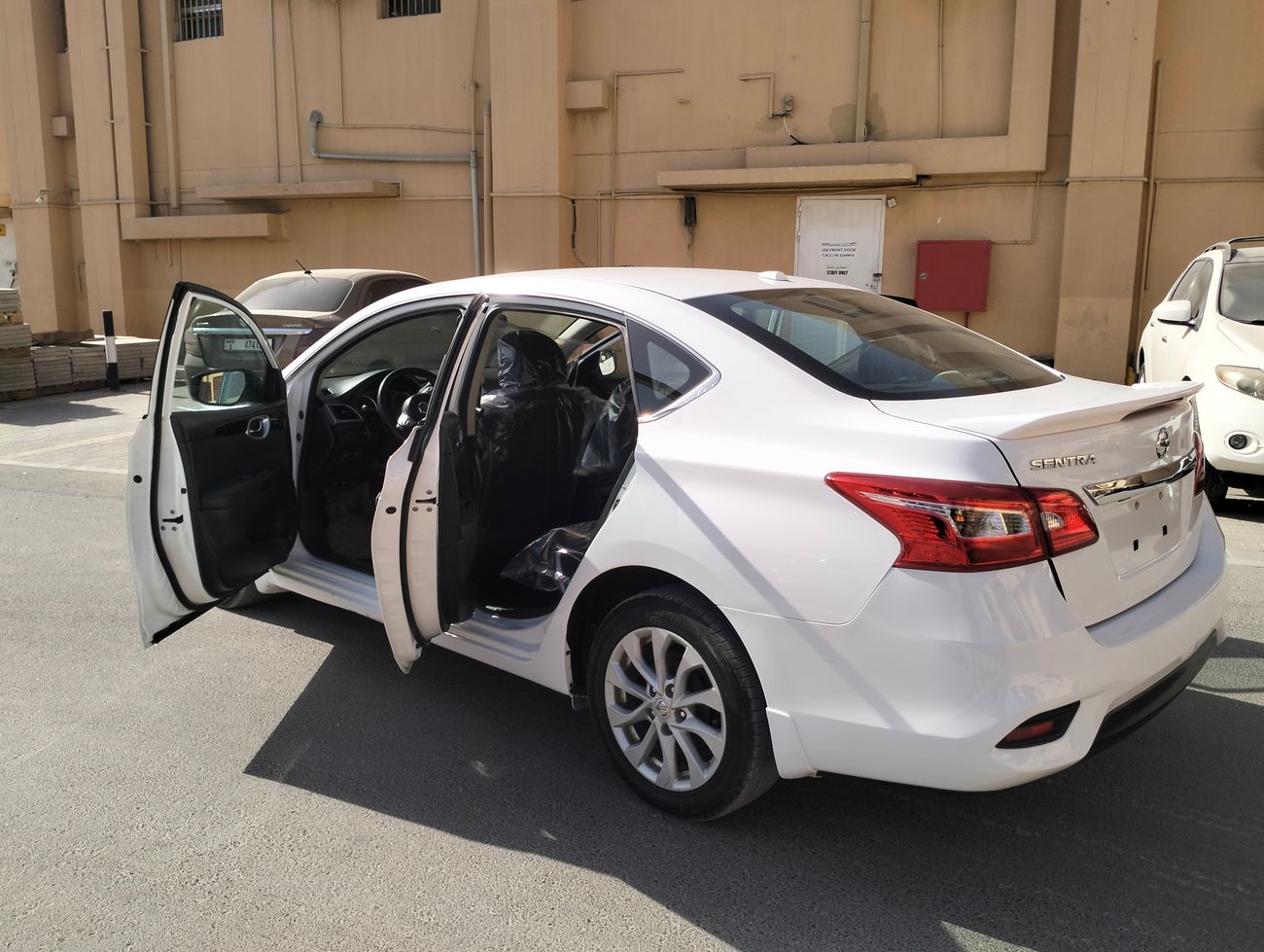 نيسان سنترا SV