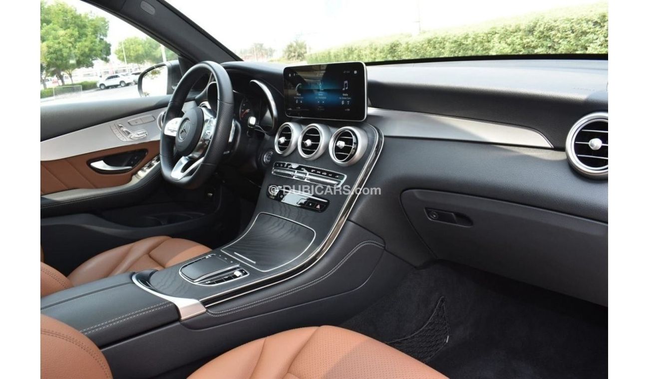 Mercedes-Benz GLC 300 4MATIC MERCEDES GLC300 AMG / 2020 / USA / Under warranty