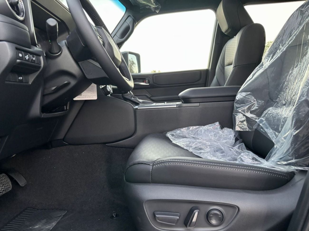 Toyota Prado TOYOTA PRADO ALL ROUNDER WITH RADAR AND COOLING SEATS